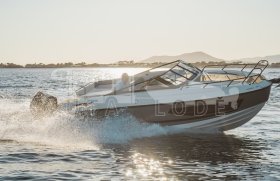 QUICKSILVER Activ 755 CRUISER EXCLUSIVE DELUXE LINE + MERCURY F 300 V8 EFI EXLPT DTS Verado záruka 5 let