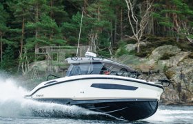 NAVAN S30 + 2x MERCURY F 225 V6 EFI EXLPT DTS