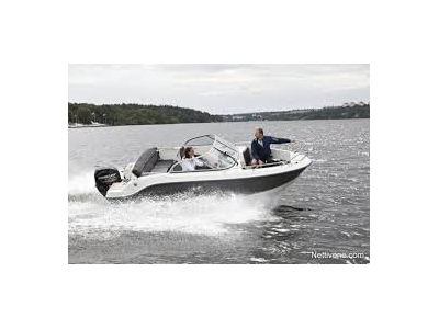 QUICKSILVER Activ 555 BOWRIDER